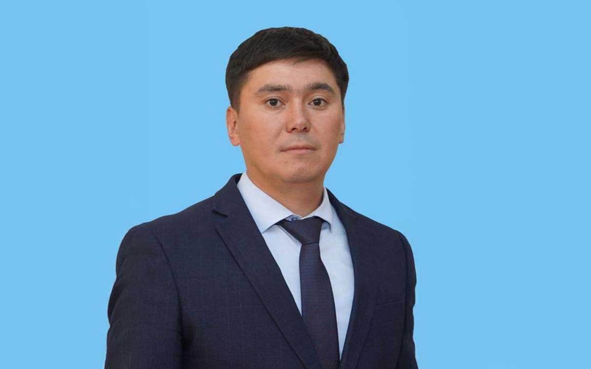 Руководитель аппарата комитета