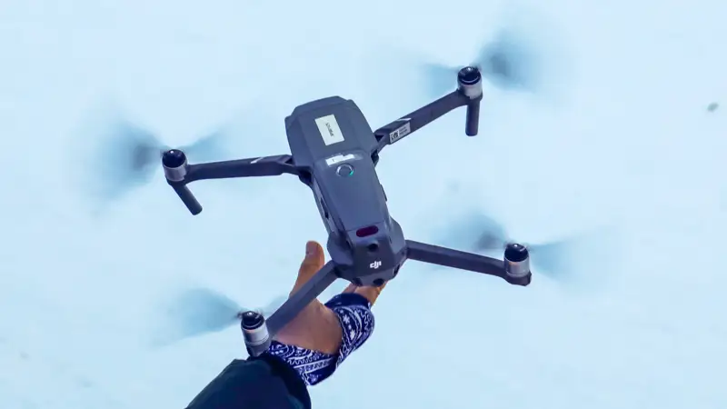 Dron 