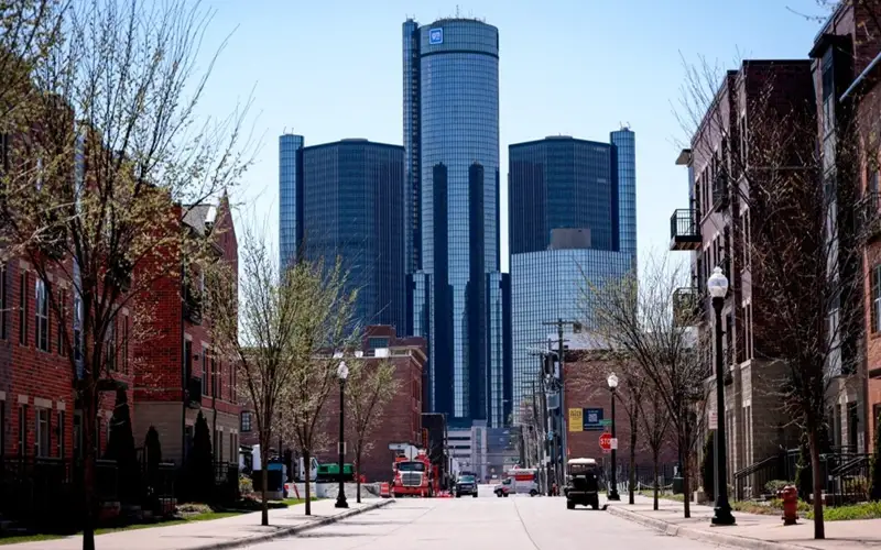 Штаб-квартира General Motors в Детройте, штат Мичиган.