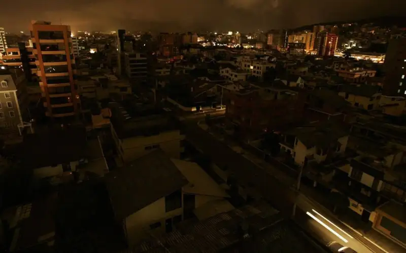 18 млн жителей Эквадора остались без света