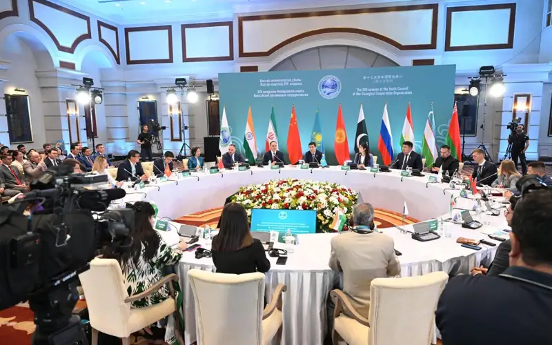 Молодежь ШОС