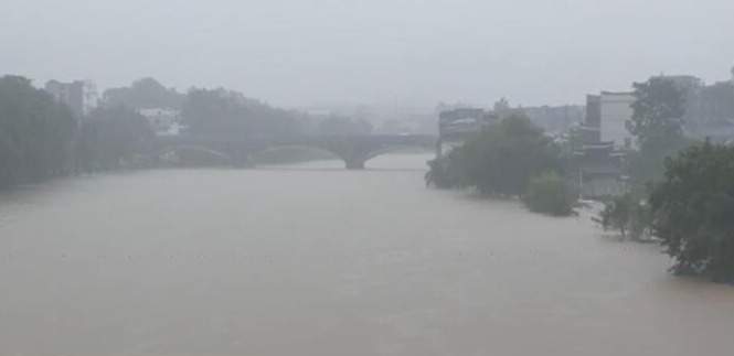 наводнения и засуха в Китае 