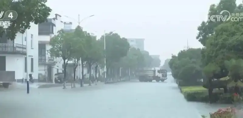 Хитой қурғоқчилик ва сув тошқинларига қарши кураш учун 126 миллион доллар ажратди