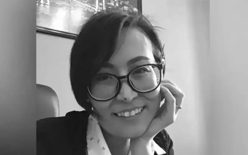 Германияда өлі табылған Айгүл Сайлыбаеваның денесінен пышақ іздері табылды 