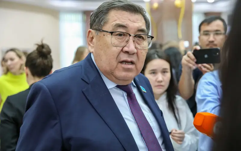 Ермурат Бапи