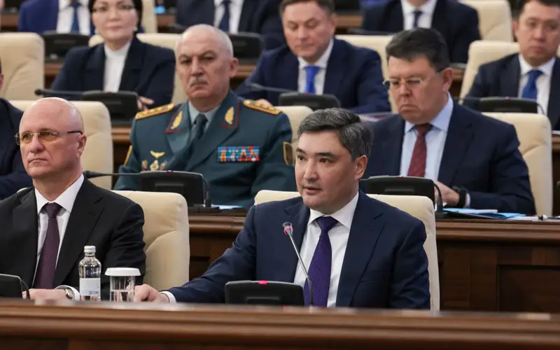 Олжас Бектенов