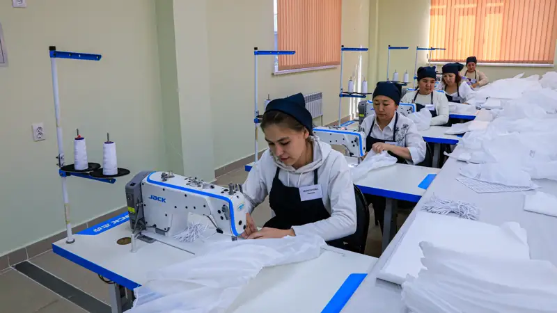 Швея тігінші