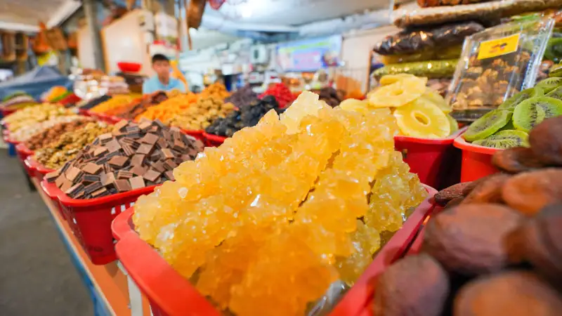 Продукты питания рынок  Азық-түлік нарық 