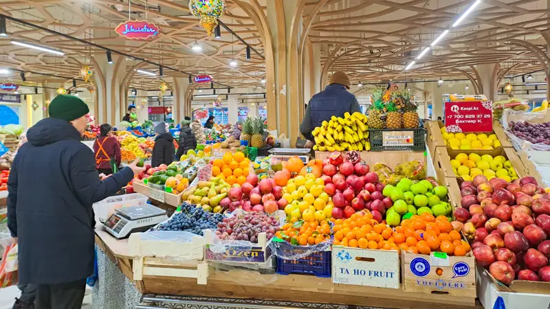 Продукты питания рынок фрукты овощи Азық-түлік нарық жемістер көкөністер
