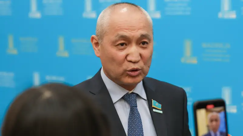 Едил Жанбыршин