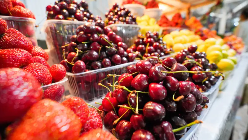 Продукты питания рынок фрукты Азық-түлік нарық жемістер  черешня шие