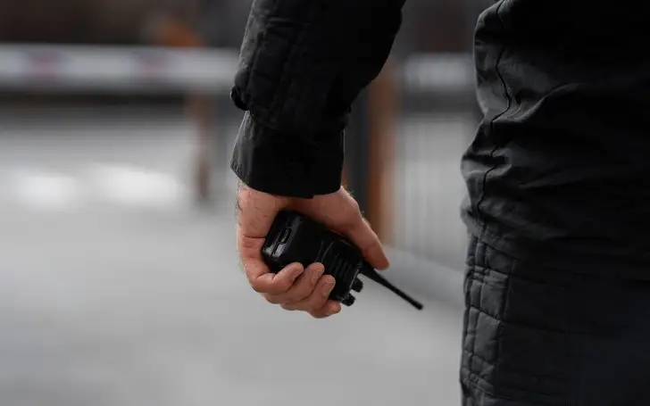 Преступник, полиция