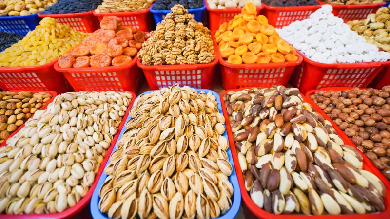 Продукты питания рынок орехи сухофрукты Азық-түлік нарық жаңғақтар кептірілген жемістер