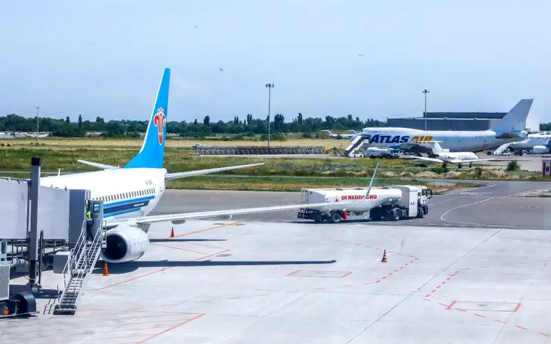 международный аэропорт Алматы