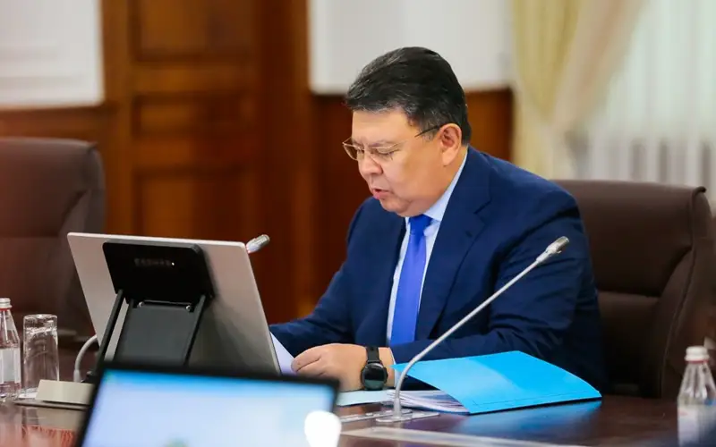 Канат Бозумбаев