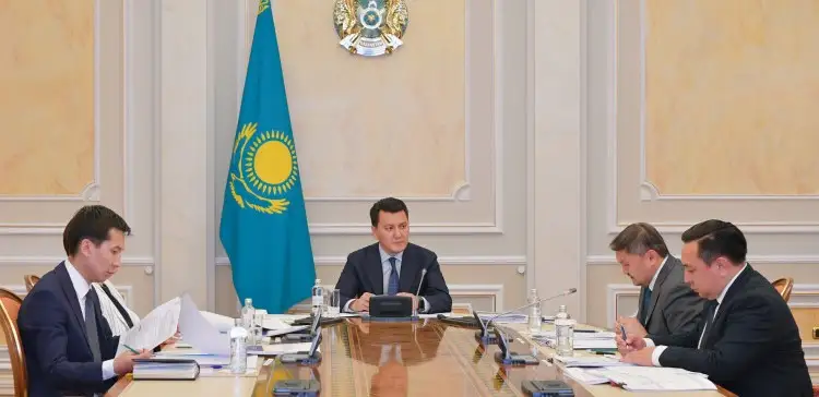 Ерлан Карин