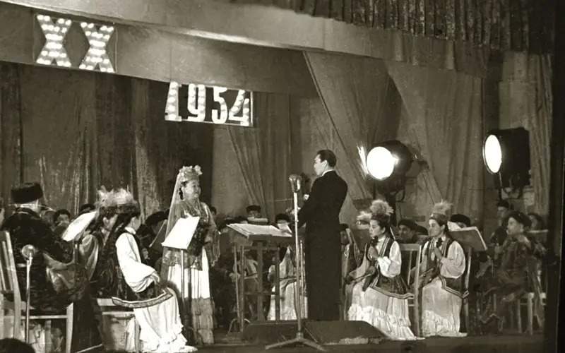 Kurmangazy National Academic Orchestra of Folk Instruments celebrates its 90th anniversary