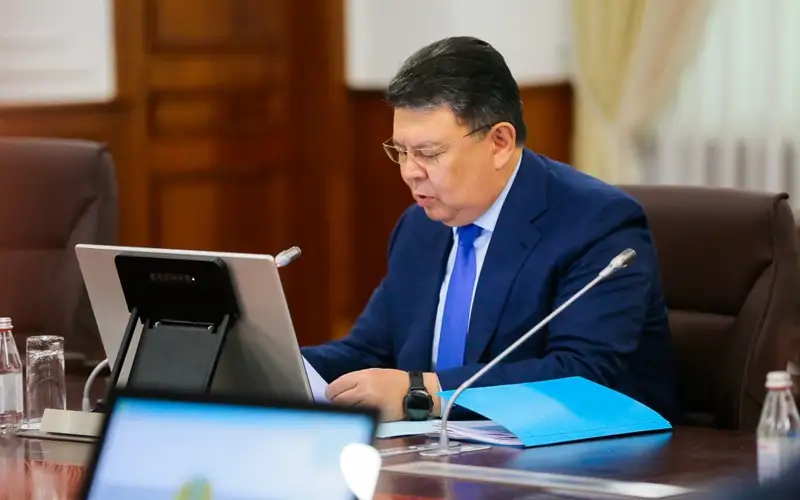 Qanat Bozymbaev