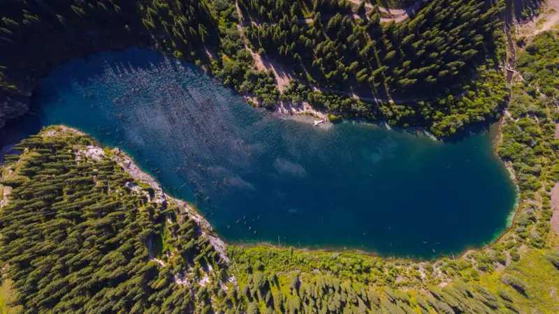 озеро Каинды Қайыңды природа туризм табиғат 