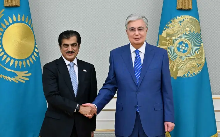 Мемлекет басшысы Қатар мемлекетінің елшісі Абдалла бен Хусейн Джаберді қабылдады