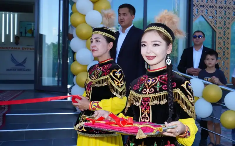 Youth Resource Center unveiled in Turkistan 