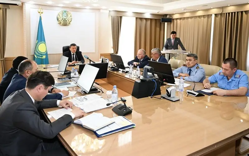 глава СКО раскритиковал районы за ремонт дорог