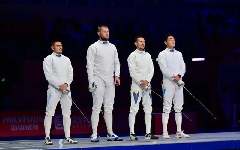 Казахстанские шпажисты завоевали «золото» чемпионата Азии