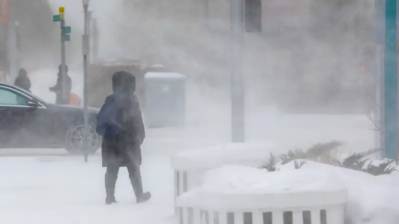 Зима буран метель люди Қыс боран Адамдар