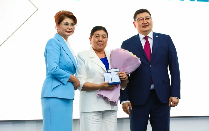 Лучших журналистов наградили в Астане 