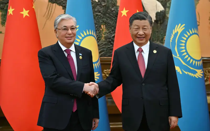 Касым-Жомарт Токаев и Си Цзиньпин 