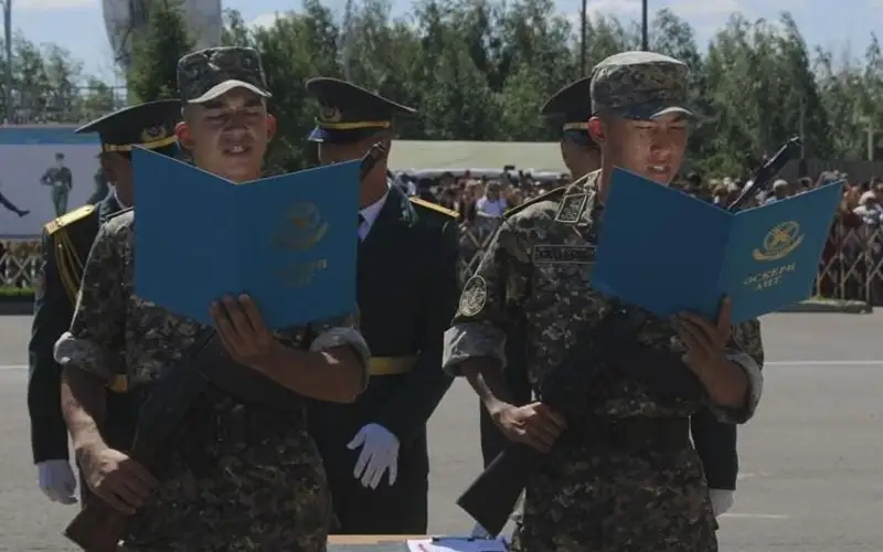 Более 700 новобранцев пополнили ряды столичных гвардейцев