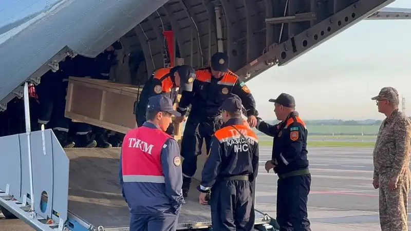 Bodies of Kazakh children died as result of mudflow in Kyrgyzstan return home
