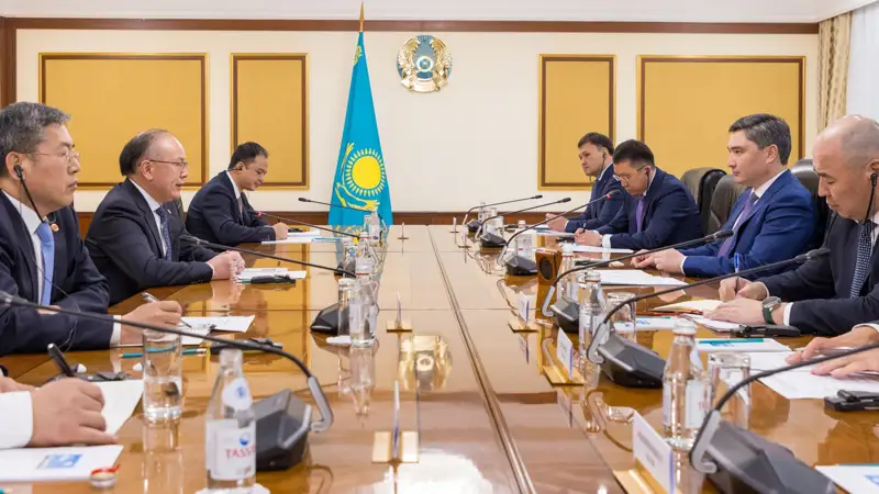 Олжас Бектенов - CITIC Group басшысы Си Гохуамен 