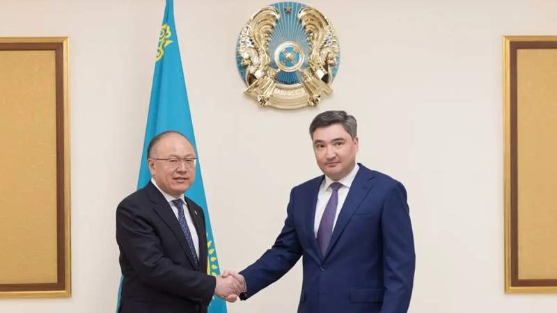 Kazakh PM Bektenov meets CNPC, CITIC group chiefs  