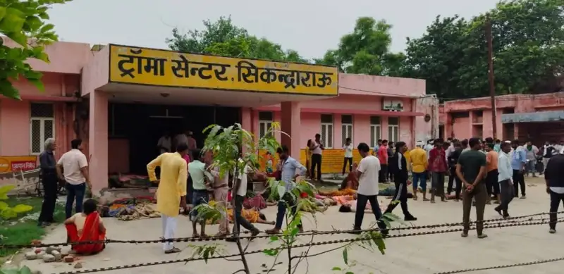 Более 50 человек погибли в давке на религиозном мероприятии в Индии