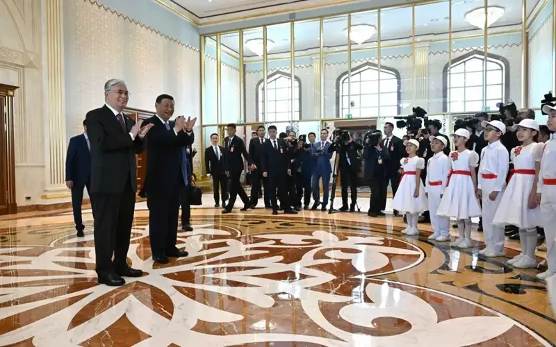 Chinese President Xi Jinping arrives in Kazakh capital