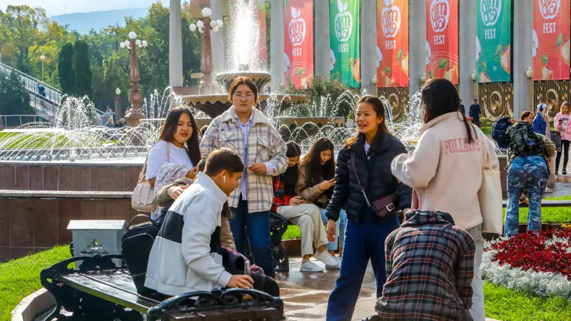 молодежь  жастар