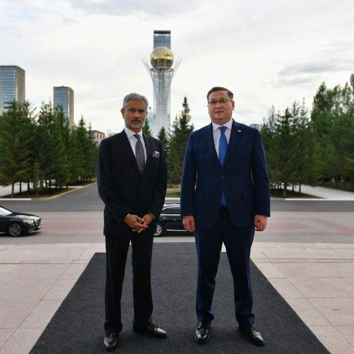 Kazakh and Indian FMs hold talks in Astana