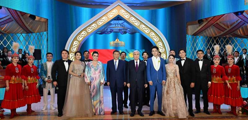 Dimash Qudaibergen, Maira Muhamedkyzy give stunning performance in front of Kazakh, Chinese presidents