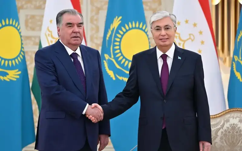 Tokayev and Rahmon discuss dynamic development of bilateral cooperation