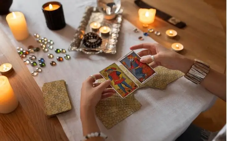 Экстрасенсы, гадалки, магия, мистика, целители, гадание