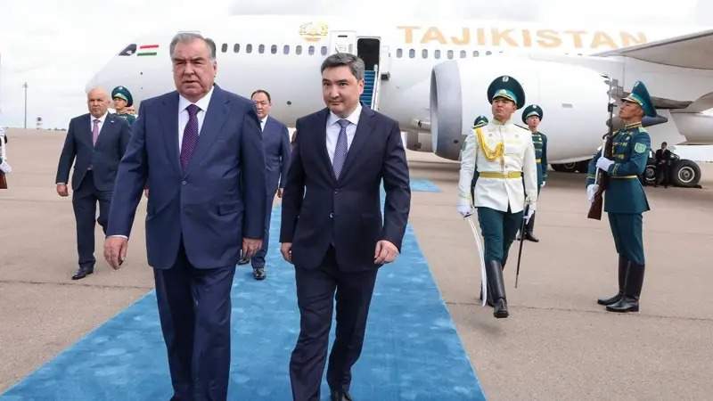President of Tajikistan touches down in Astana for SCO Summit President of Tajikistan touches down in Astana for SCO Summit