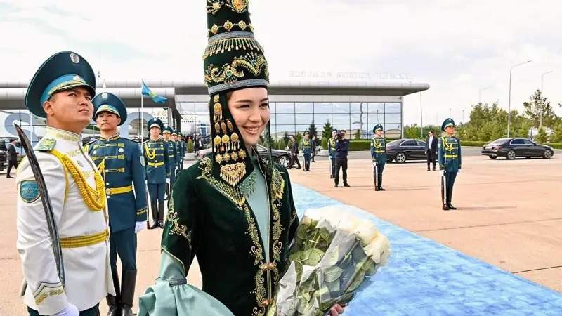 President of Tajikistan touches down in Astana for SCO Summit President of Tajikistan touches down in Astana for SCO Summit