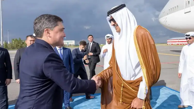 Amir of Qatar arrives in Astana for SCO summit