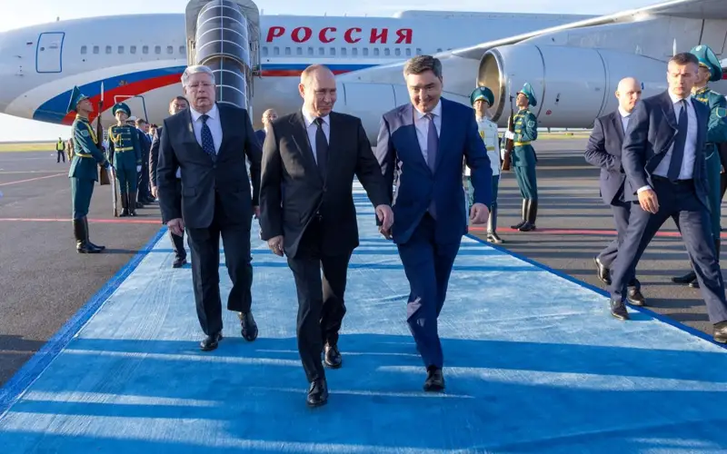 Владимир Путин прибыл в Астану для участия в саммите ШОС