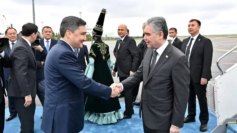 Chairman of Halk Maslahaty of Turkmenistan arrives in Astana for SCO summit