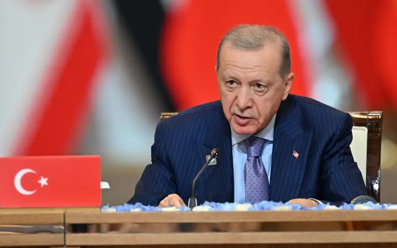 Президент Турции провел двусторонние встречи на полях саммита ШОС в Астане