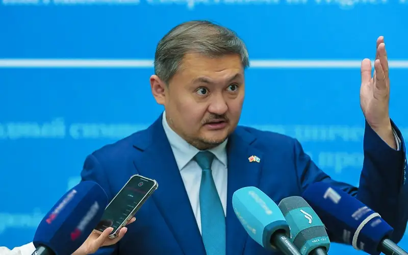 Saıasat Nýrbek