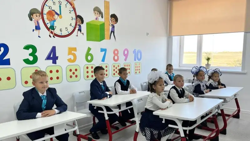 270 тысяч заявок для зачисления в первый класс подали казахстанцы