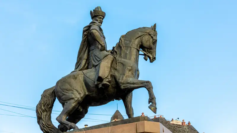 Памятник Кенесары хану Кенесары хан ескерткіші